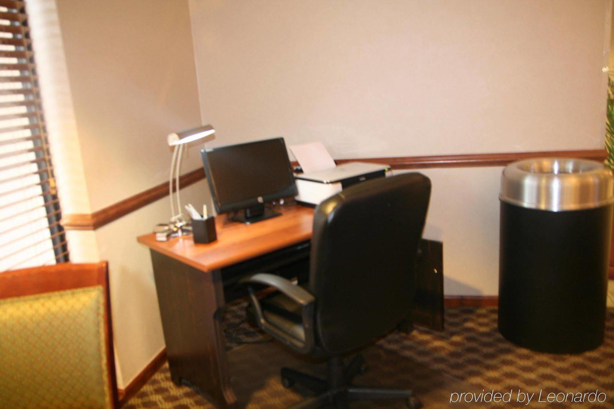Hampton Inn Madison Einrichtungen foto